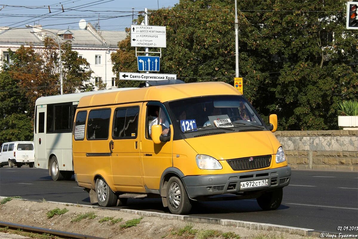 Расписание автобусов дзержинский люблино. Газель 322132 Краснодарский край. Краснодар 322132. Маршрутка 305. А972св124.