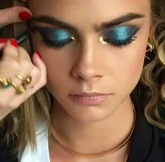 Make up s