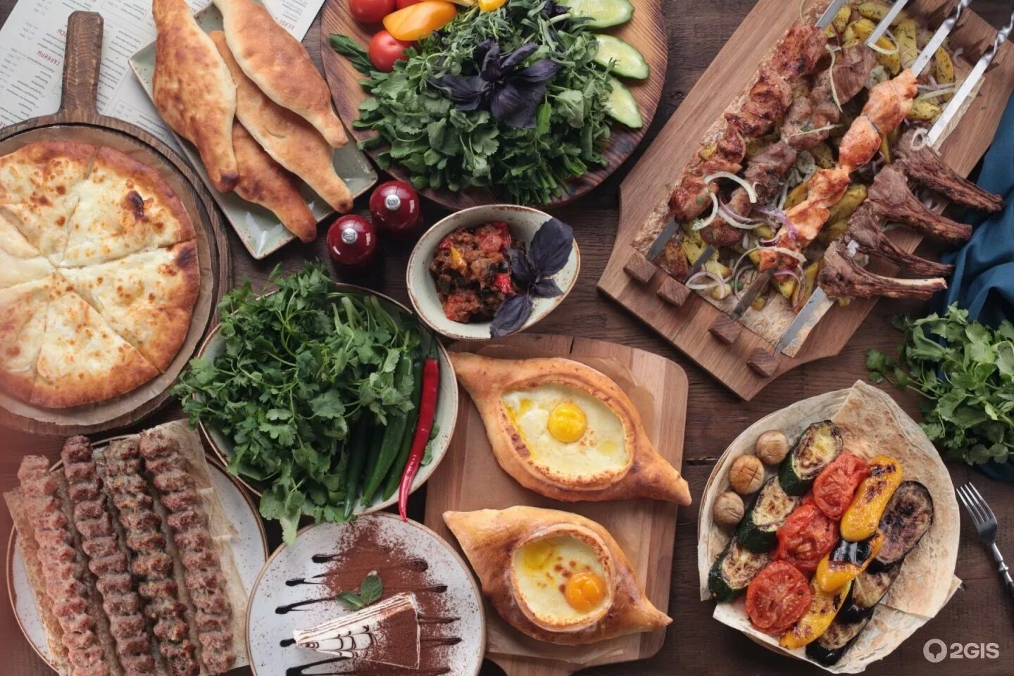 Кухня новое меню. Грузинская кухня хинкали шашлык. чача калуга. чача калуга ресторан.