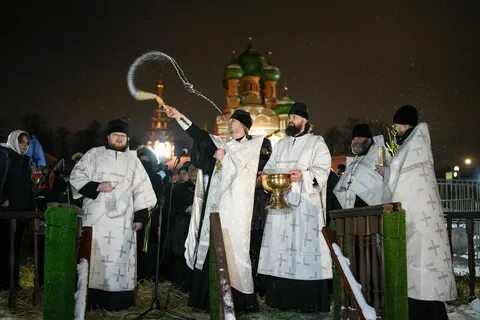 19 января можно набирать святую воду