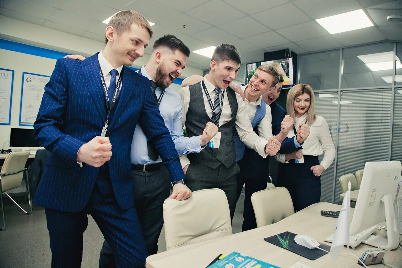 ангстрем сотрудники. ангстрем руководство компании воронеж. внешний вид мытищи. работники почты россии. кузьменков газпромнефть.