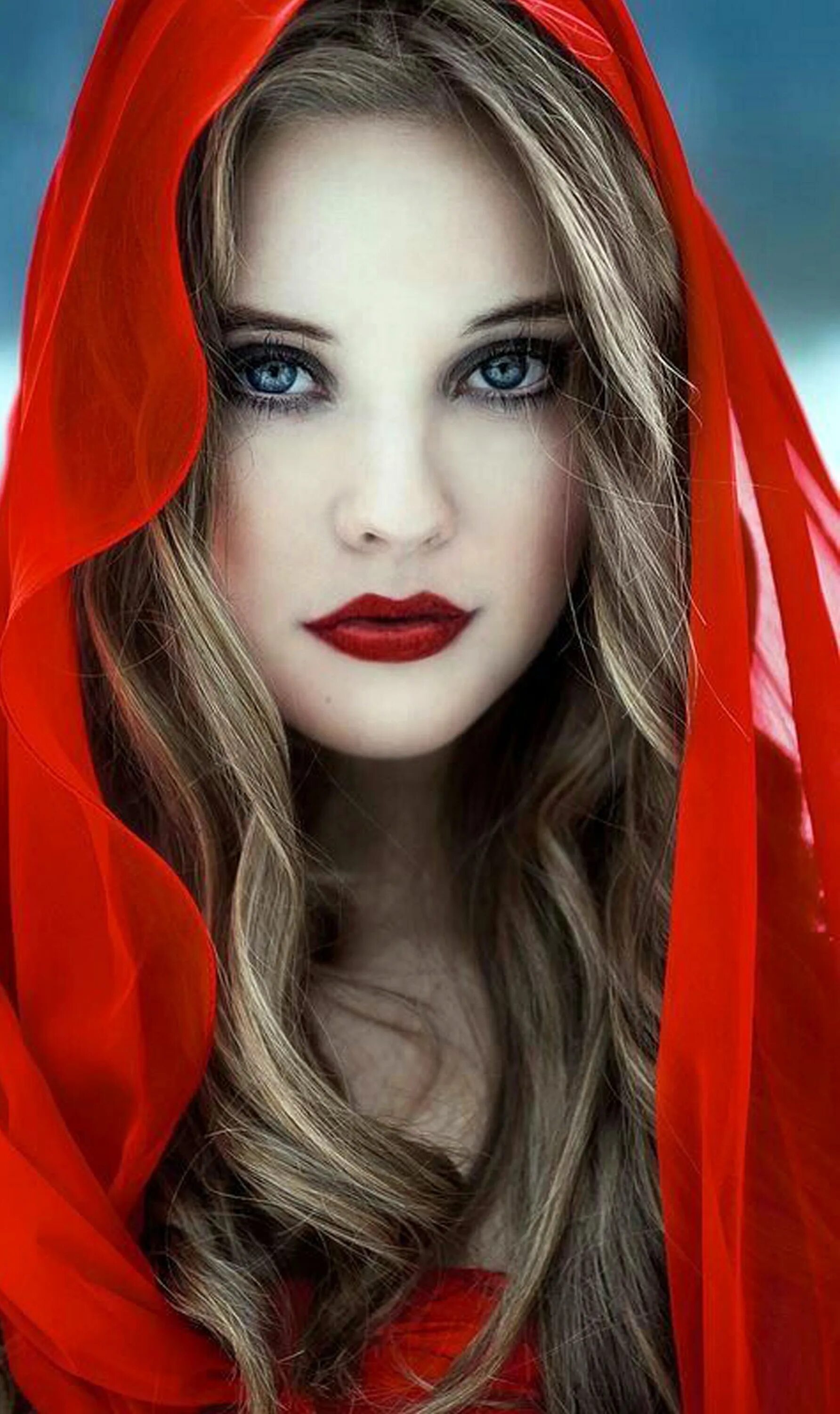 Tianna gregory в платье. Красная красавица. Ульяна савельева. Красная красавица. Красная красавица.