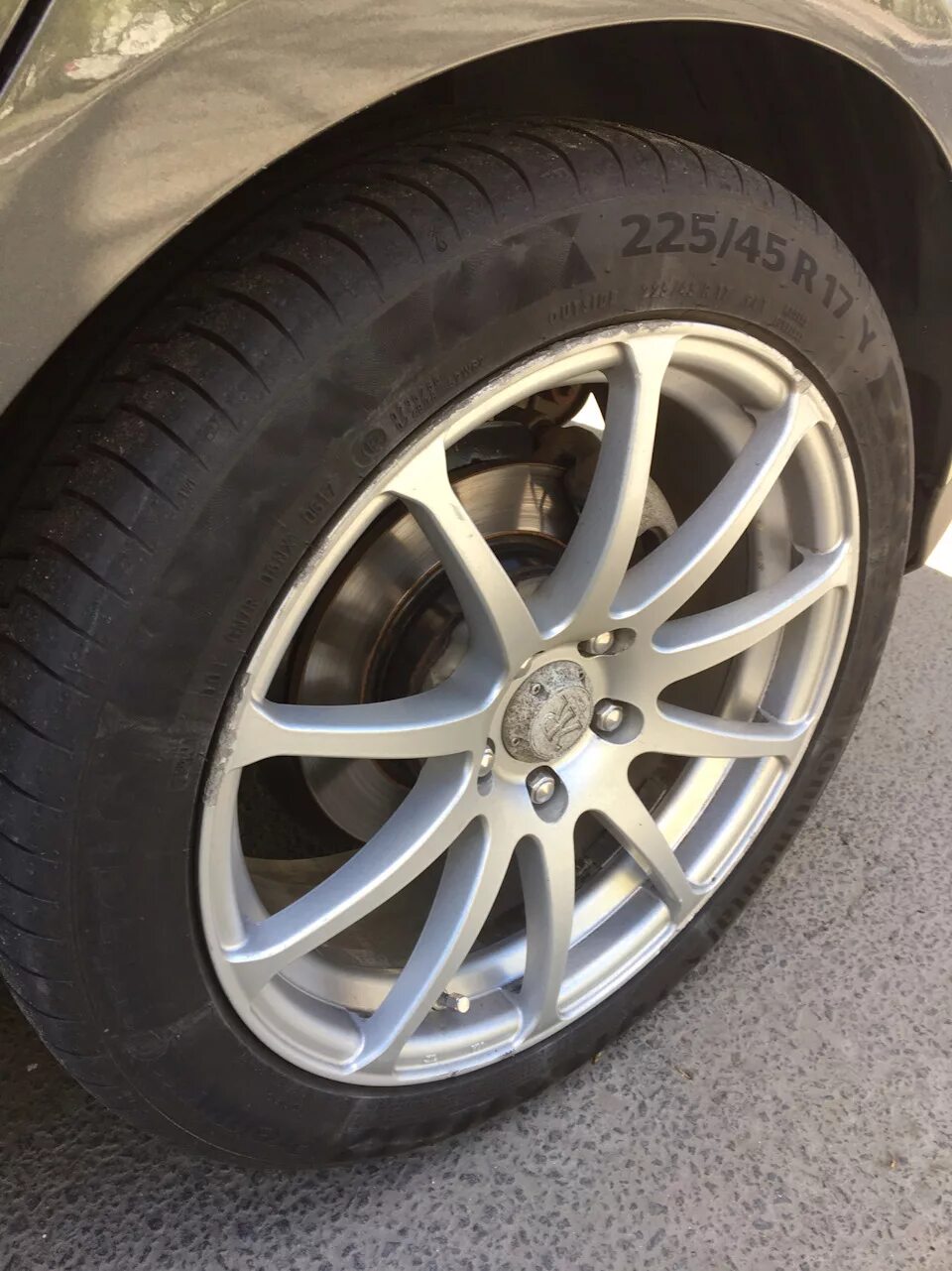 Шины форд фокус 3. 245 45 17 на ford focus 2. Диаметр резины форд фокус 3. 215 55 16 форд фокус 2. Какие шины на форд фокус.