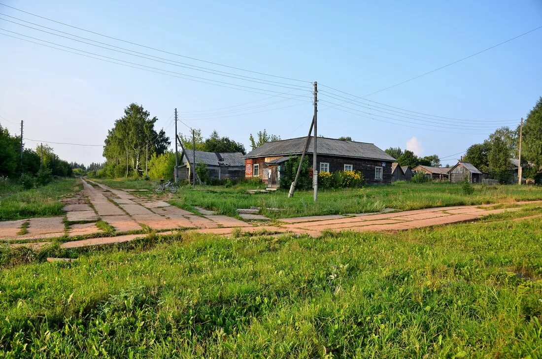 Но до чего же красива река лобань. Лобань Кировская область. Село Лобань Кировская область. Деревня Лобань. Лобань Богородский район.