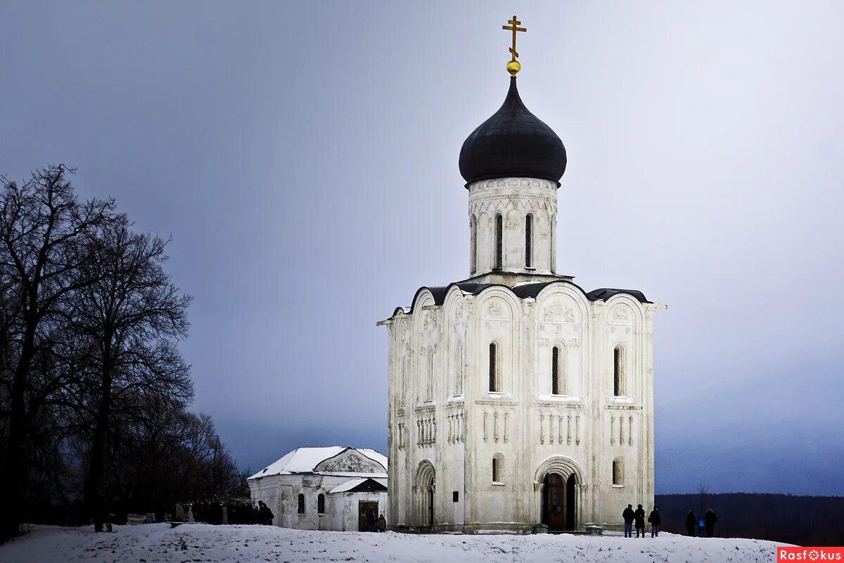 Церковь покрова в каком веке. Храм Андрея Боголюбского на Нерли.