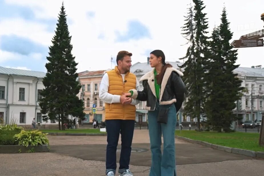 Пробный переезд канал пятница. Пробный переезд канал пятница. Ведущая пробный переезд. Пробный переезд канал пятница ведущие. Канал пятница секреты счастья.