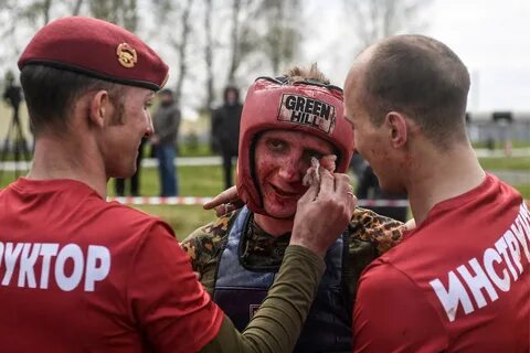 На какую сторону отбивается