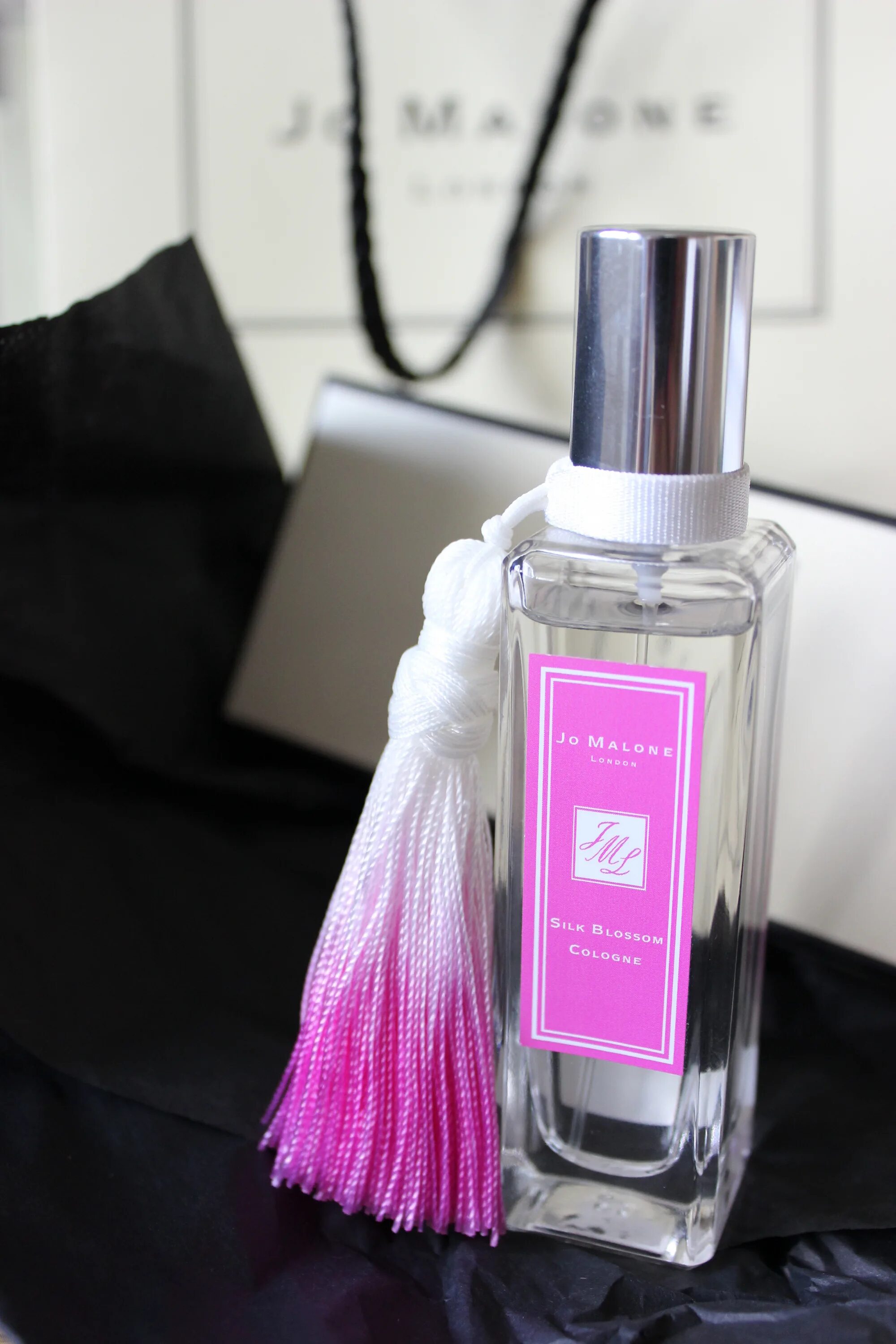 Jo Malone Silk Blossom Cologne. Джо Малон Силк блоссом. Jo Malone 30 ml Silk. Jo Malone духи Silk Blossom Cologne.