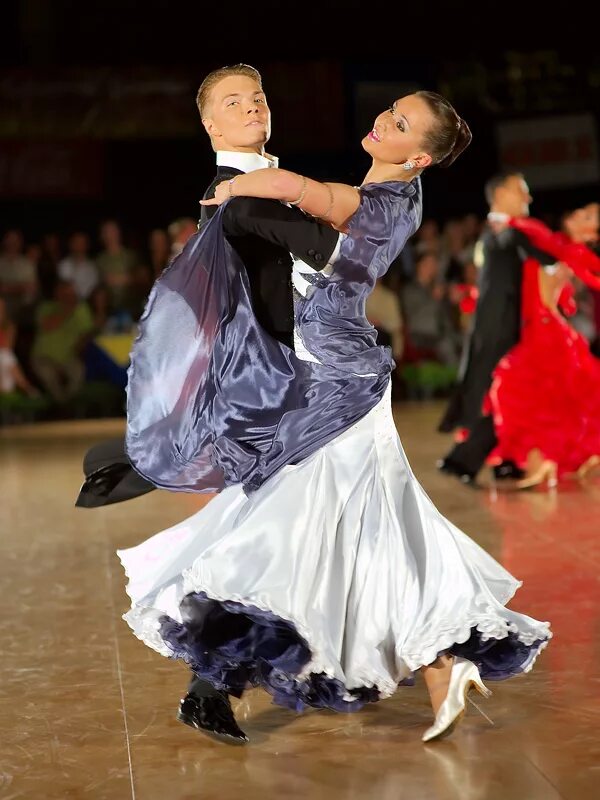 бальные танцы спб для начинающих