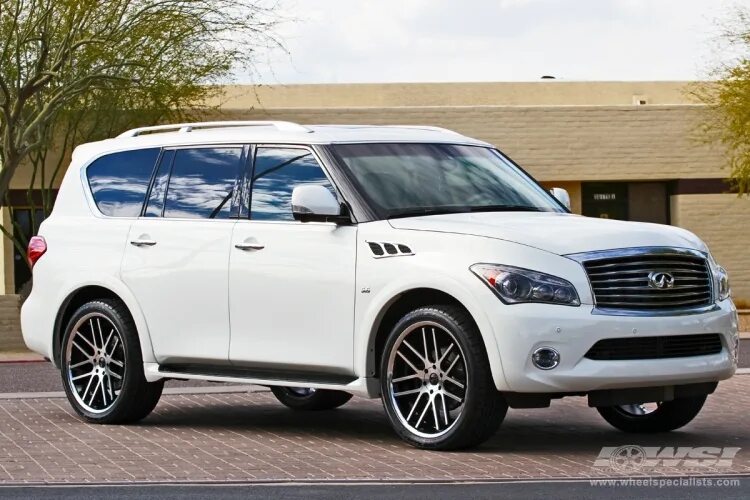 Аренда айти инфинити. Infiniti qx56. инфинити qx56 2014. инфинити 56 qx56. инфинити qx56 2016.