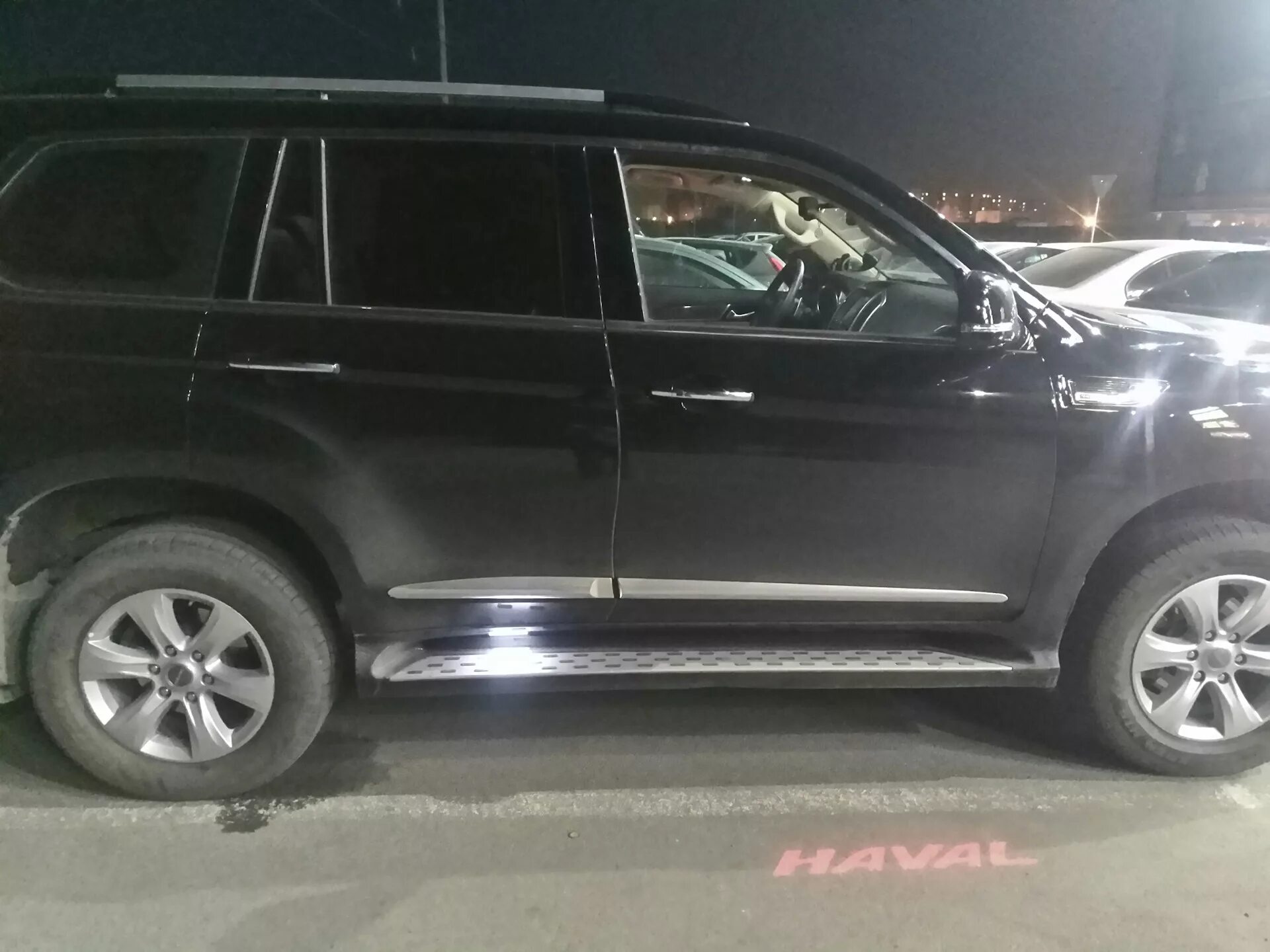 Haval h9 белый. Брызговики для хавал н9. Накладки на пороги хавал ф7х. Защита переднего бампера haval h9. Пороги подножки haval h6.