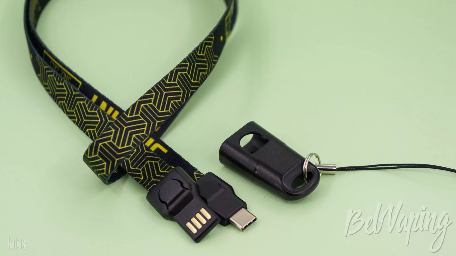 Smoant charon baby pod kit. Как заряжается чарон бейби. Провод smoant charon. Smoant charon baby разбор. Smoant charon baby pod kit черный.