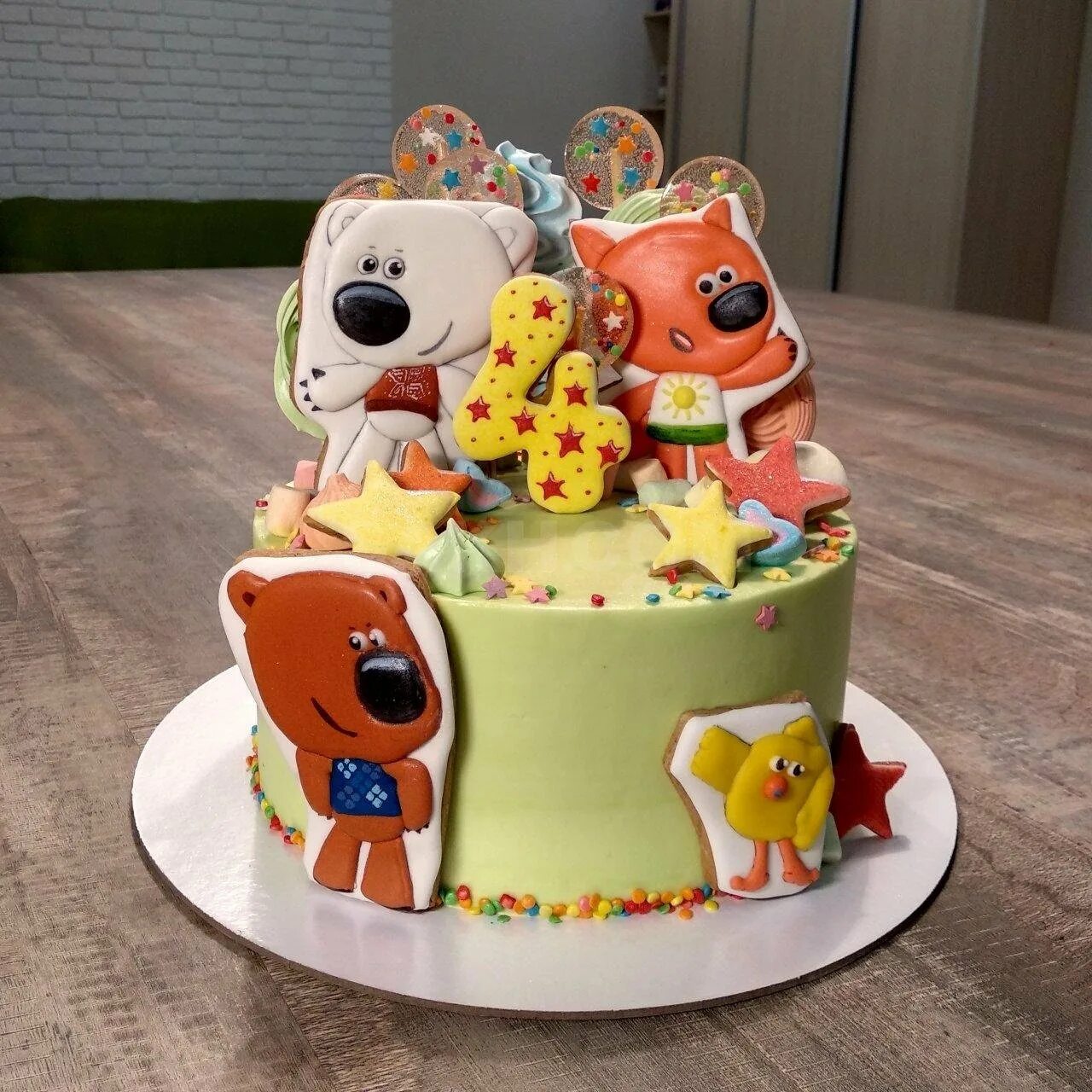 Торт ребенку на 3. Детский торт на день рождения мальчику. Торт детский. Торт ребенку на 3. Детские торты для мальчиков.