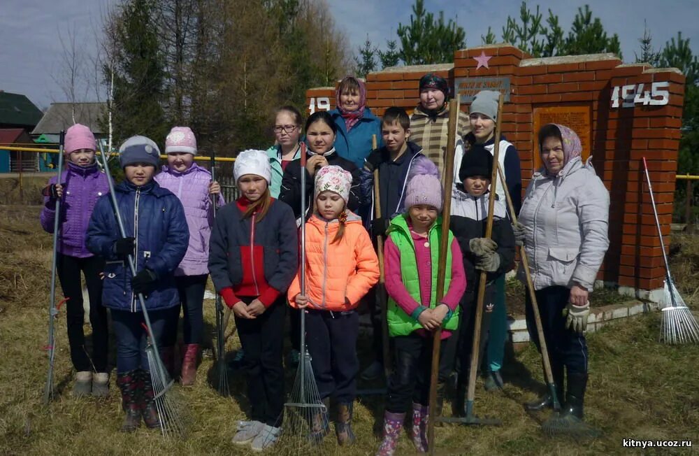 Сабантуй тат китня. Тат китня. Тат китня школа. Деревня маргашен. Казанок деревенский.