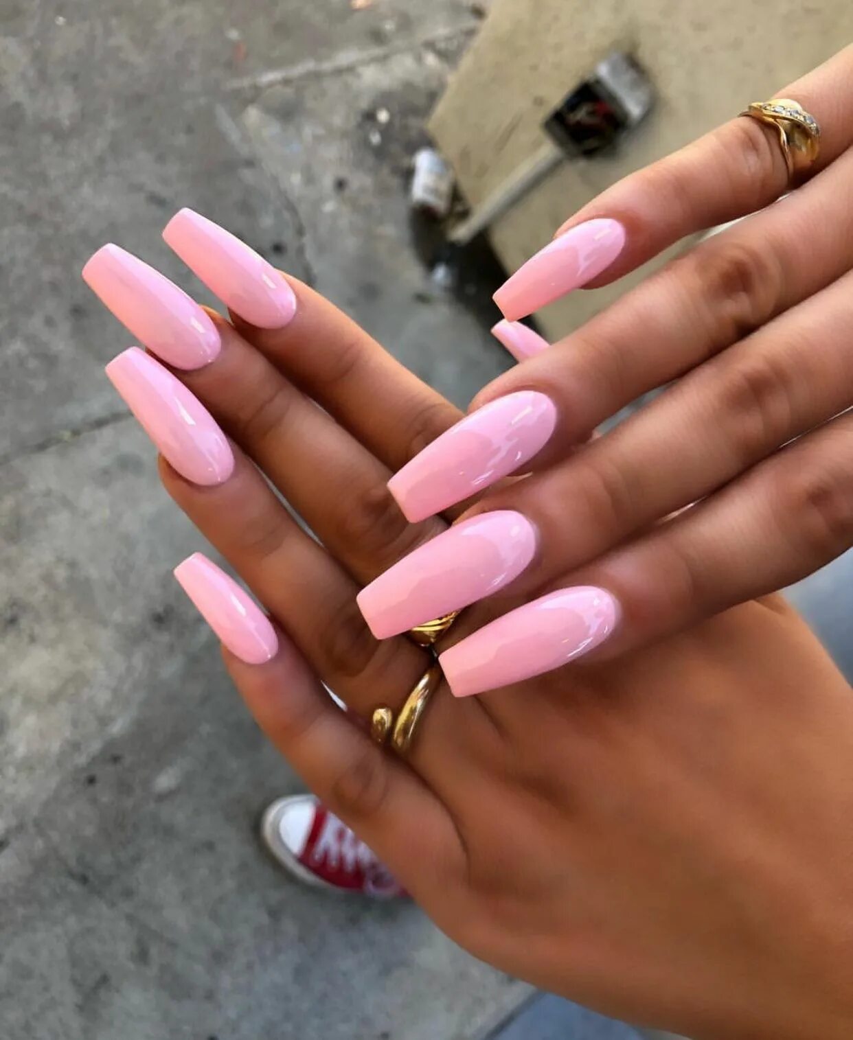Pin by Kaylynn Murphy on nail inspo. Long acrylic nails coffin, Pink acrylic nai