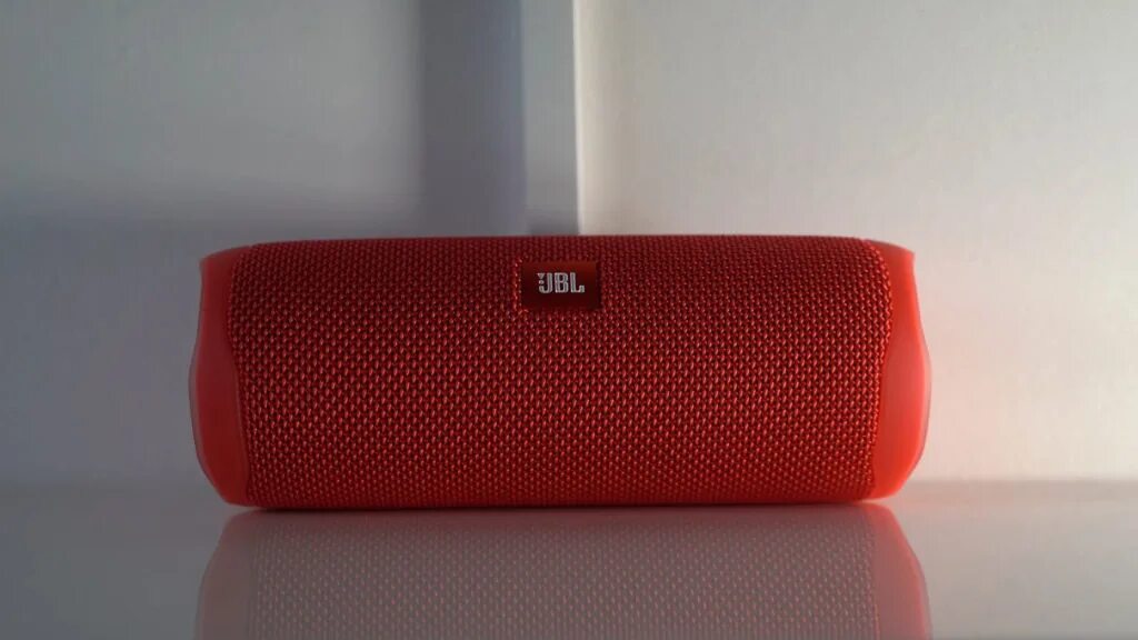 Jbl 5 отзывы. Портативная колонка JBL Flip 5. Портативная колонка JBL charge 5. JBL колонка 2021. Портативная колонка JBL PARTYBOX.