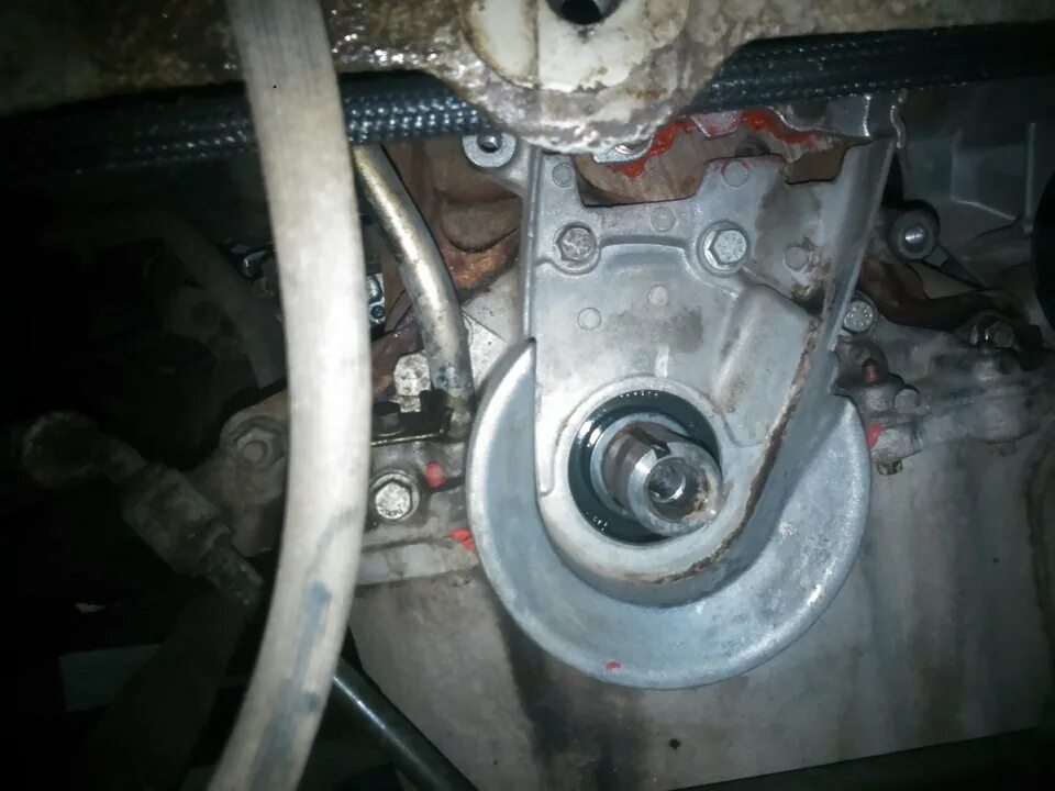 Сальник коленвала рено логан 1. Сальник коленвала рено меган 2. Сальники на рено логан 1. Задний сальник коленвала рено дастер 2. Замена сальника коленвала рено логан.