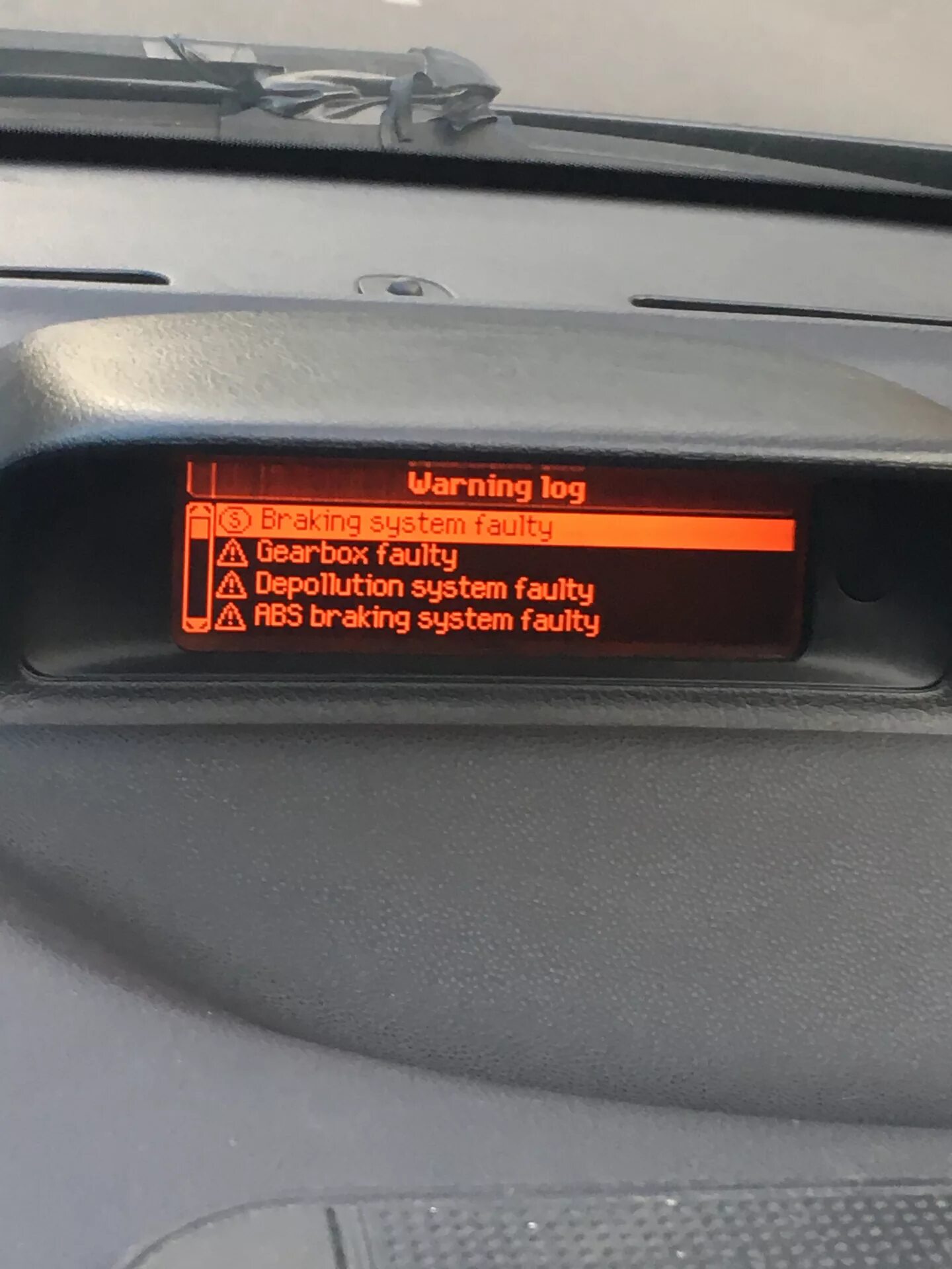 Ошибка depollution system faulty. Peugeot 308 braking system faulty. peugeot 308 depollution system faulty. abs braking system faulty пежо 308.