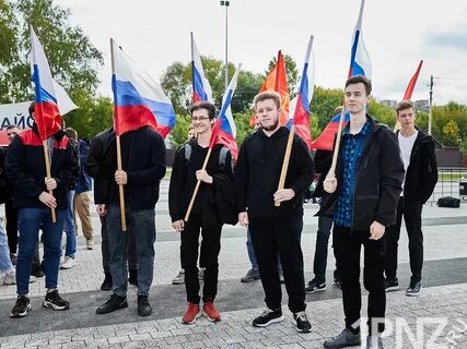 Первый канал митинг концерт 10 лет родной