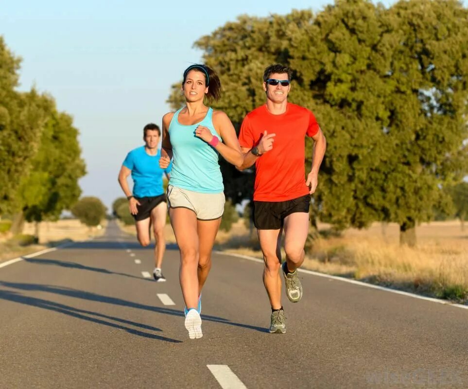 Run wife run. Физ нагрузка. Умеренный бег. Физические нагрузки. Реабилитация в беге.