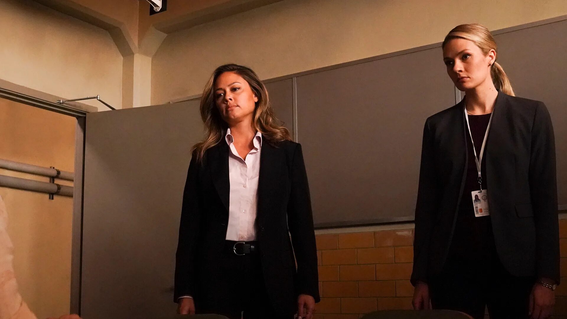 Морская полиция: гавайи сериал с 2021 г. Морская полиция гавайи 2021. Ncis морская полиция гавайи. Ncis: hawai'i. Морская полиция гавайи 2021.