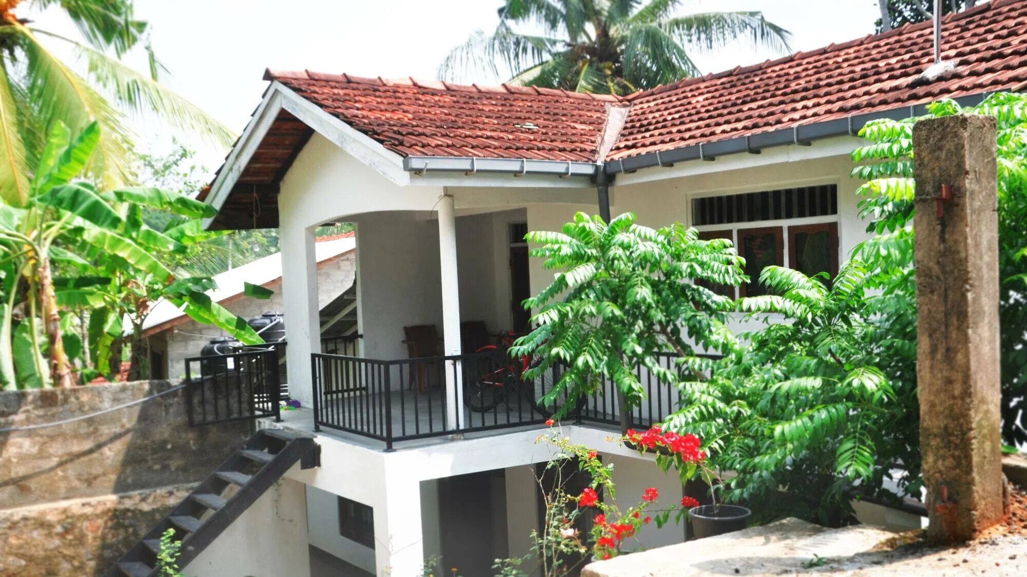 Banana beach унаватуна. Banana beach унаватуна. Cinnamon bey 5 шри ланка. Happy banana шри ланка унаватуна. Banana garden hotel.