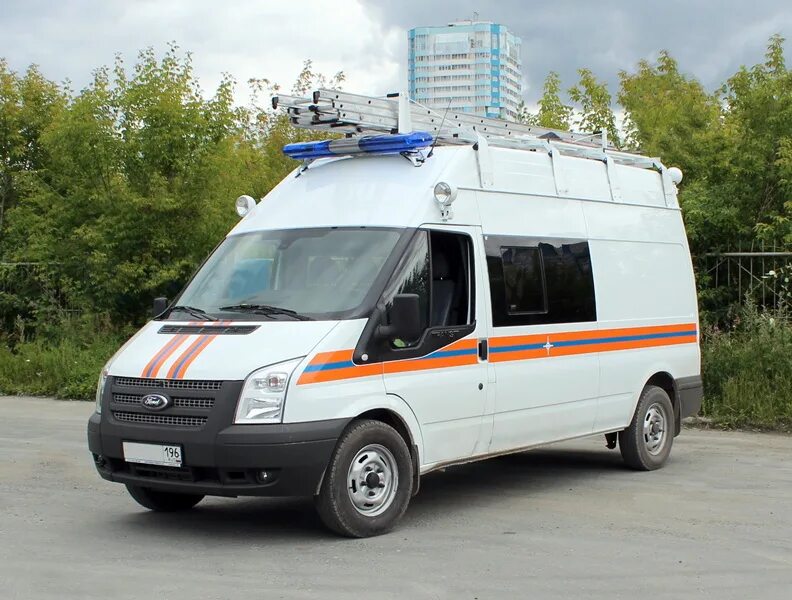 Спасательный автомобиль мчс. АСМ ГАЗ 27057. Аварийно-спасательный автомобиль ГАЗ 27057. Форд Транзит аварийно спасательный автомобиль. Аварийно-спасательная машина АСМ-41-02.