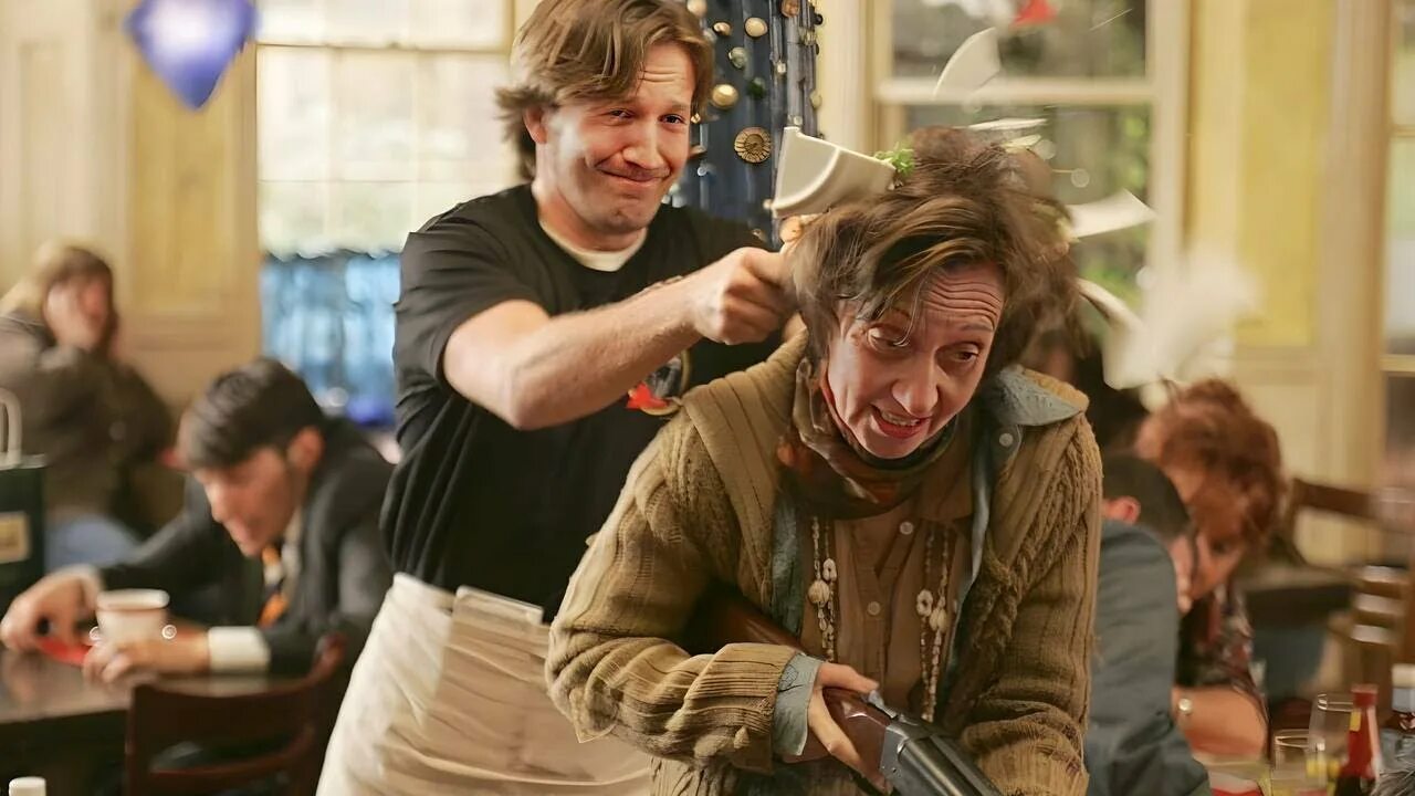 Фильм ужасов психушка 2008. Чумог кино. Пролетая над гнездом кукушки фильм 1975 дэнни девито. Французская комедия психи. Комедия психи.