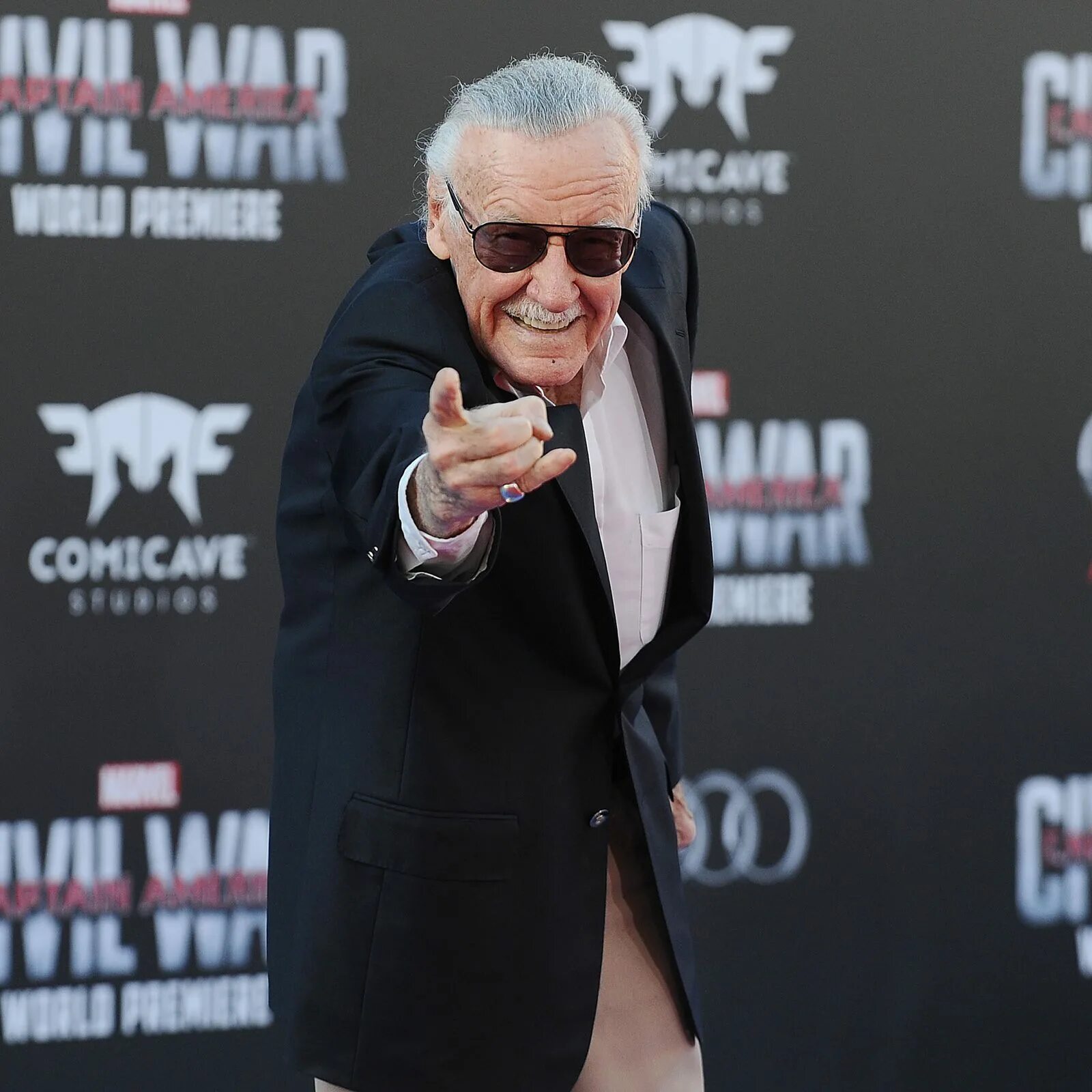 Стэнли ли. Stan lee. Стэн ли. Стэн ли марвел. Режиссер марвел стэн ли.