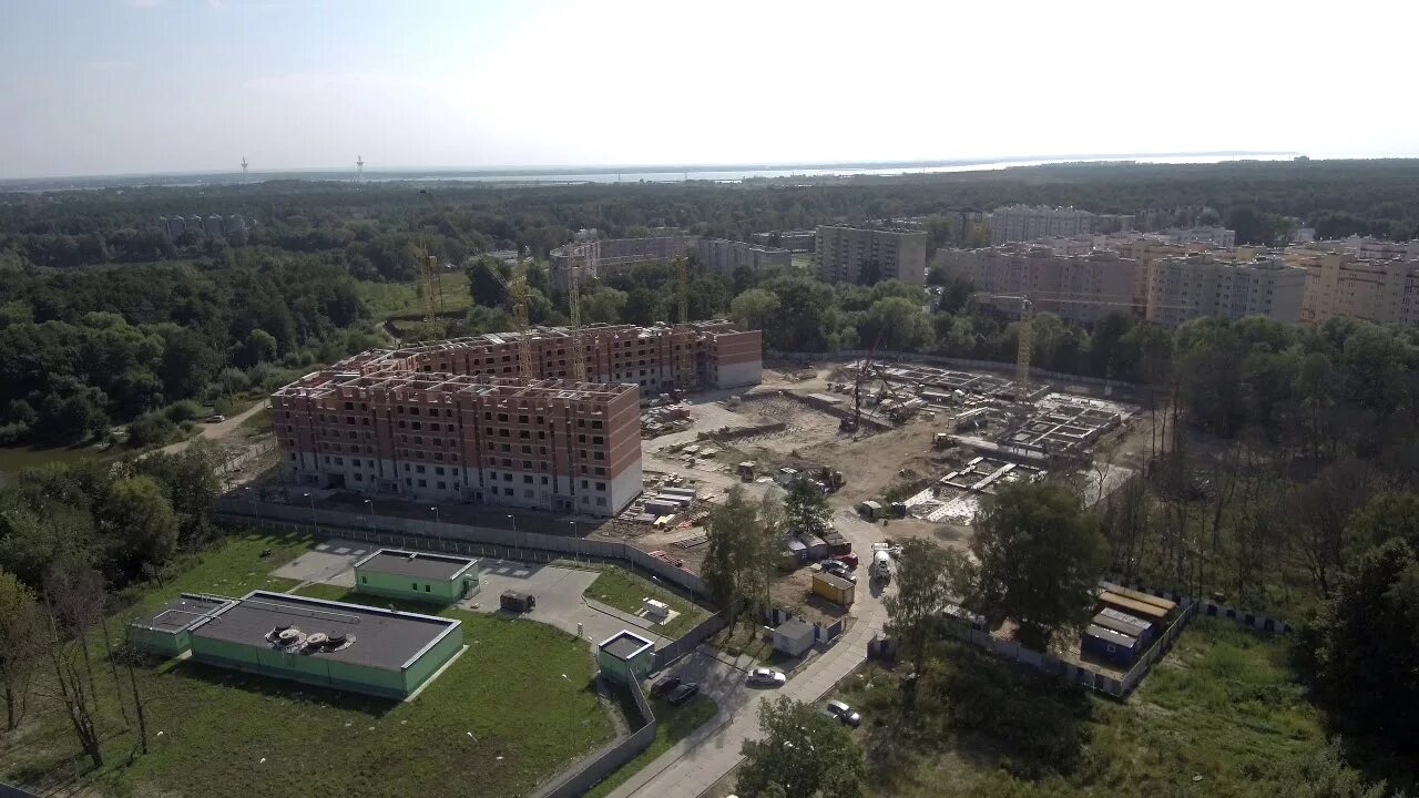 Жк новый город калининград. Дома на новгородской в калининграде. Жк новгородская калининград. Новгородская 3а калининград. Калининград ул новгородская новый город.