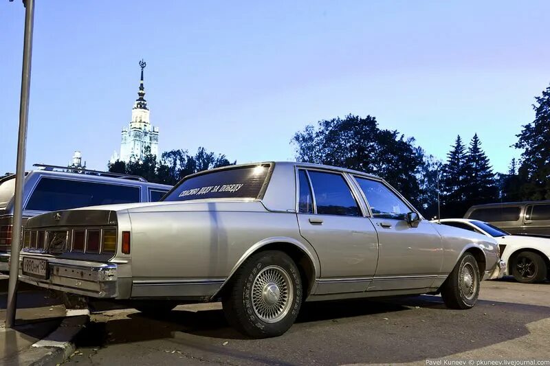 Американских машин москва. Американские машины 80-х годов. Выставка авто в сша. Американских машин москва. Американских машин москва.