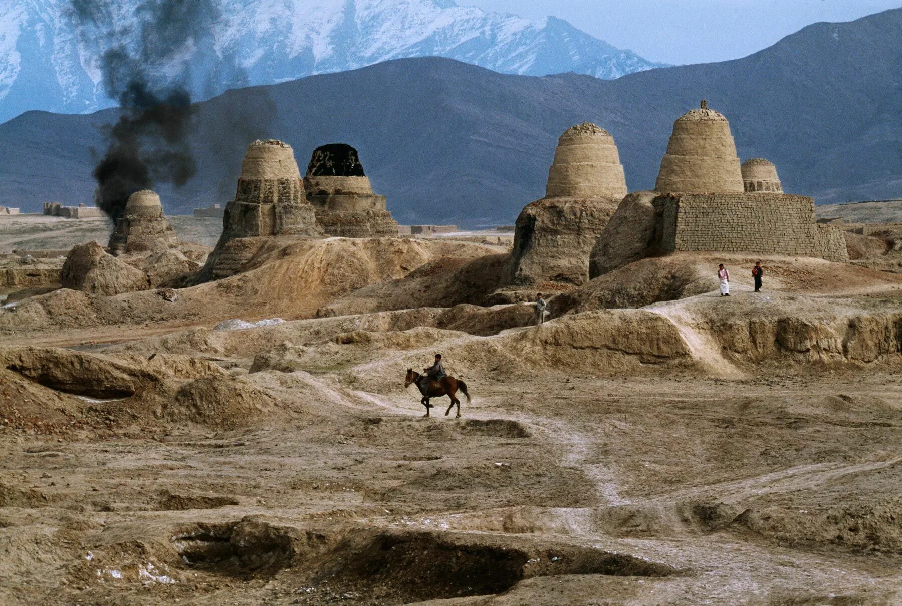 Дорогой древних 3. Кандагар пустыня. Кандагар Афганистан. Горы Кандагара. Горы Афганистана Кабул.
