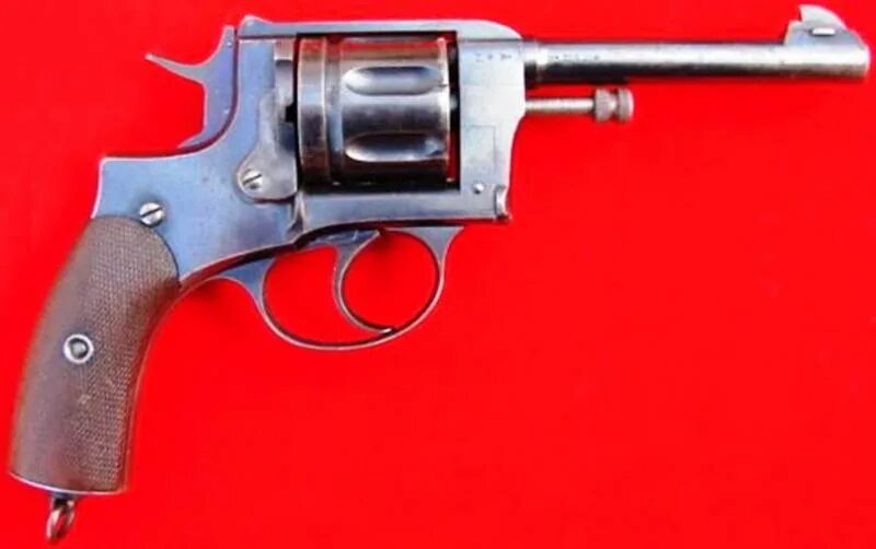 Тип 2 no 1910. Револьвер наган м1910. револьвер &quot;наган&quot; обр. 1910 года. наган m1895. револьвер системы нагана 1910.