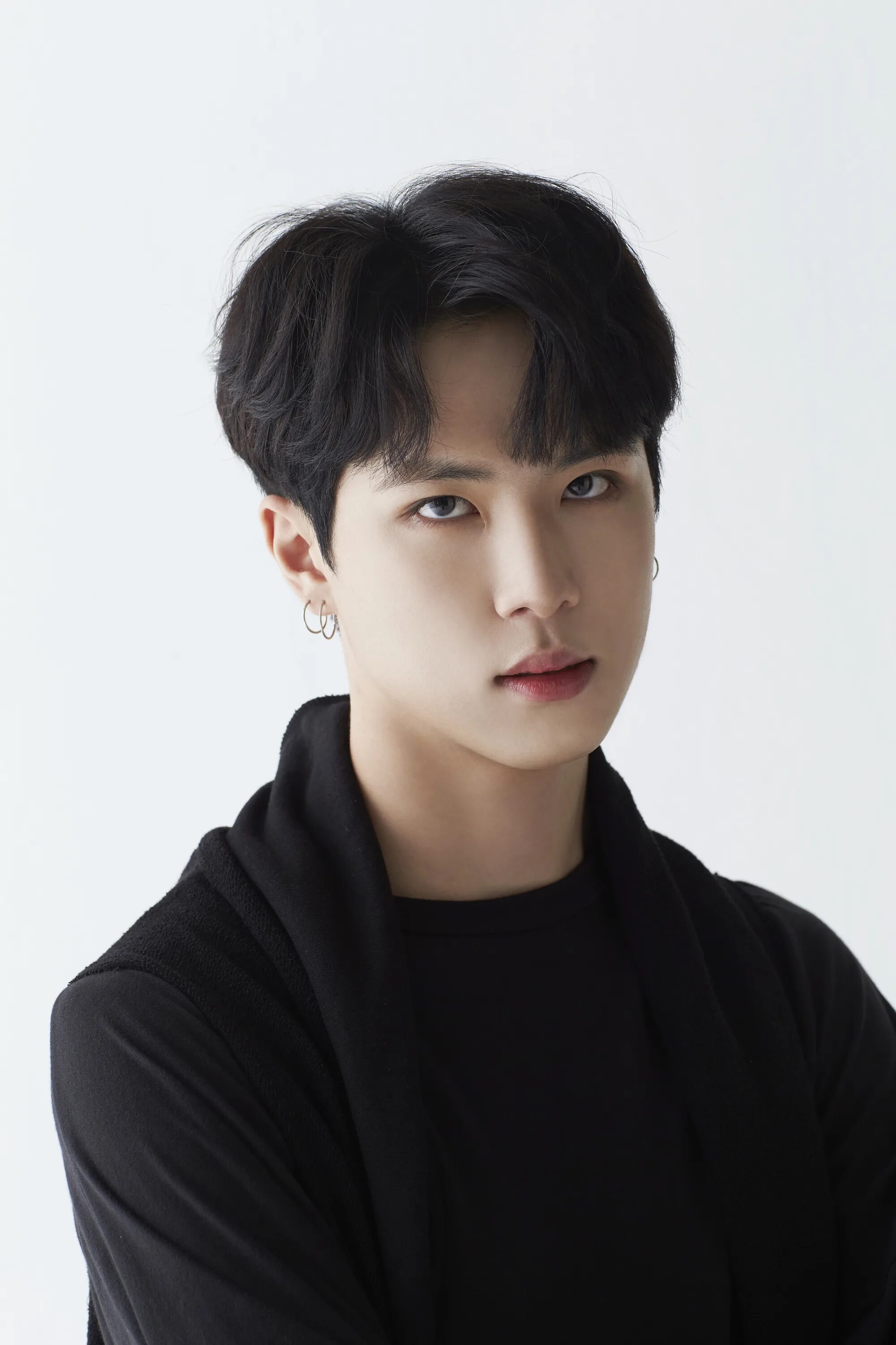 Хан дону. Хан, дон. Корейский дизайнер дон хан. Дон хи сон. Хан дон-хо.