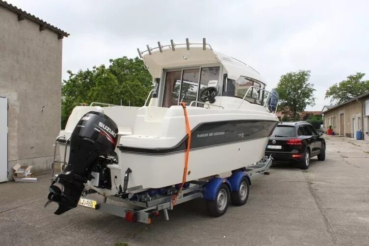 Перевезти катер. Bella 660 катер. caravelle 206 катер. прицеп для катера. буксировка катеров автомобилями.