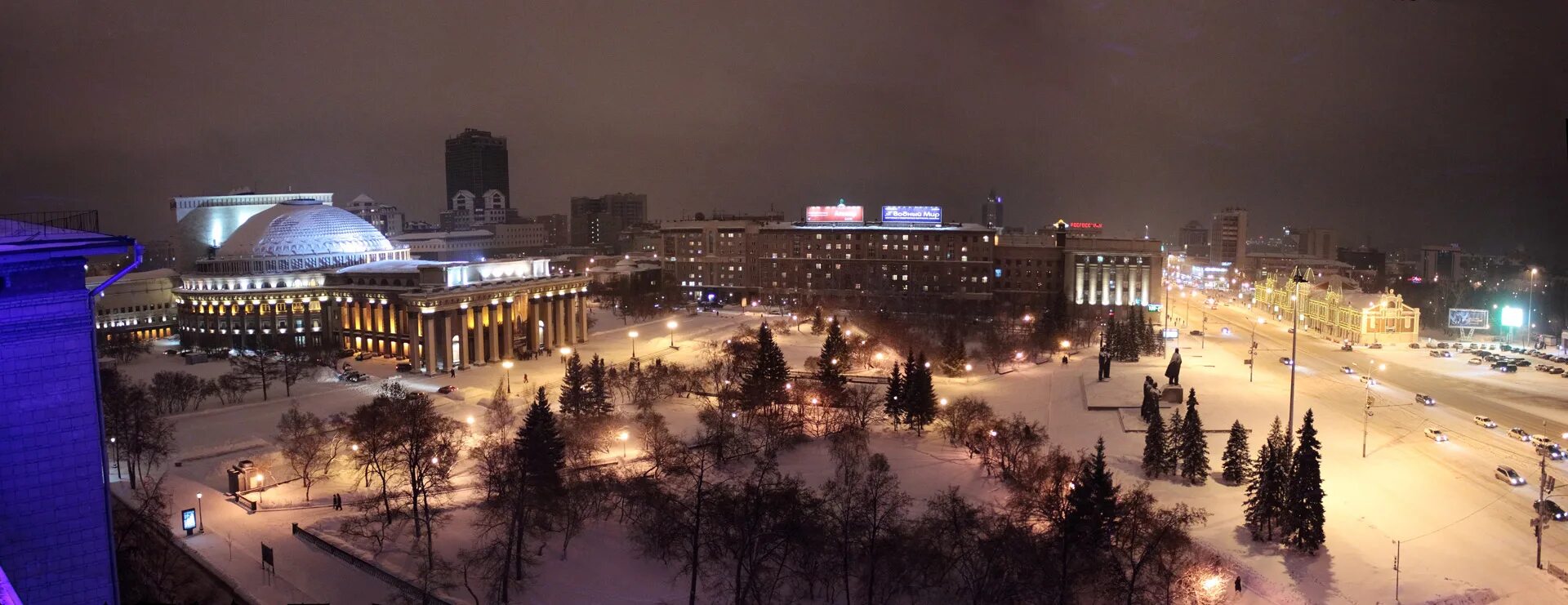 Площадь Ленина Новосибирск панорама. Площадь Ленина Новосибирск Сибирь. Новосибирск площадь Ленина зима. Новосибирск, оперный театр, площадь Ленина.