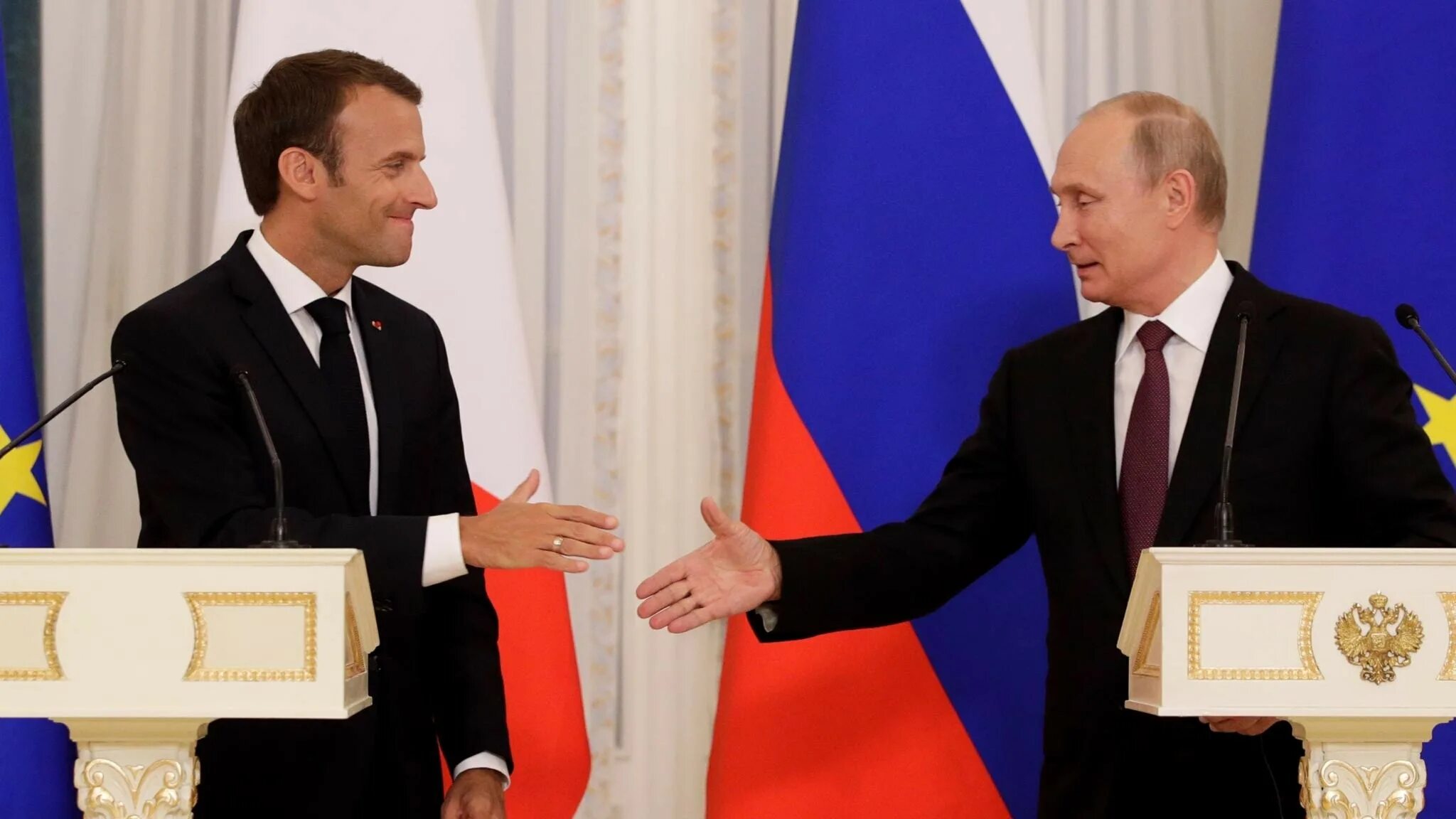 Россия и Франция. Отношения России и Франции. Международные отношения России и Франции.