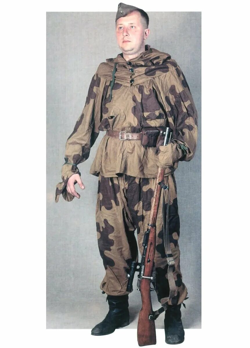 Немецкий камуфляж leibermuster. Форма разведчика ркка. Leibermuster камуфляж. Камуфляж 1945. Камуфляж ркка 1943-1945.