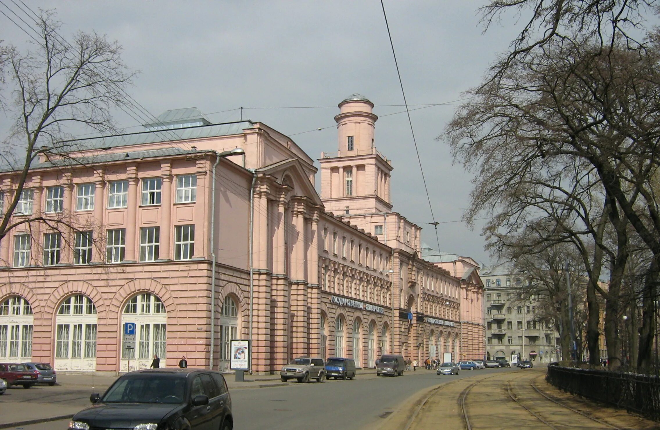 Кронверкский проспект 49. Итмо кронверкский 49. Александровский парк кронверкский проспект. Здание университета итмо кронверкский. Университет итмо санкт-петербург.