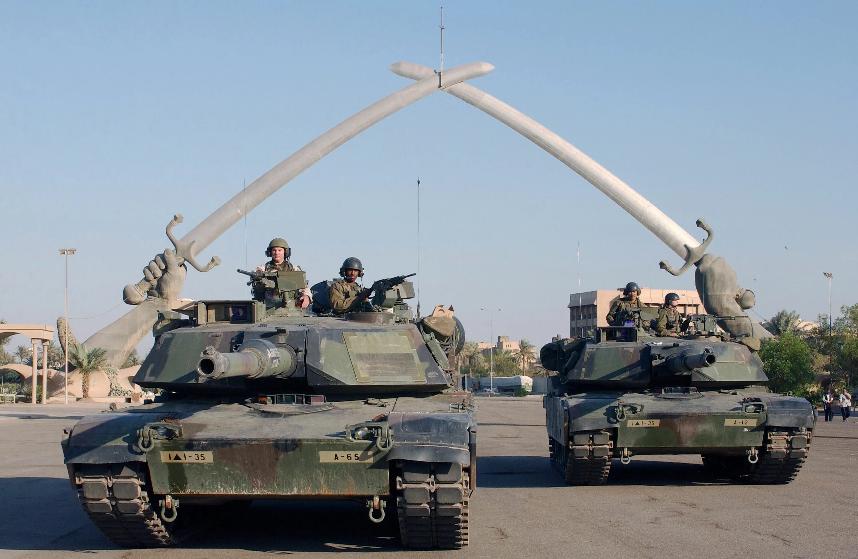 Иракская свобода. Иракская свобода. Операция сша против ирака 2003. Абрамс ирак 2003. Иракская свобода.