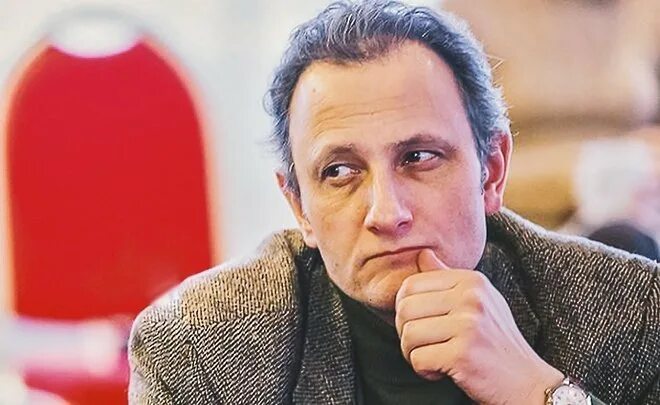 Журналист андрей колесников биография личная жизнь Отравившийся грибами журналист Андрей Колесников два дня пролежал в COVID–отделе