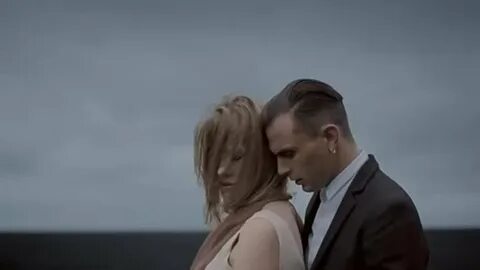 Hurts blind