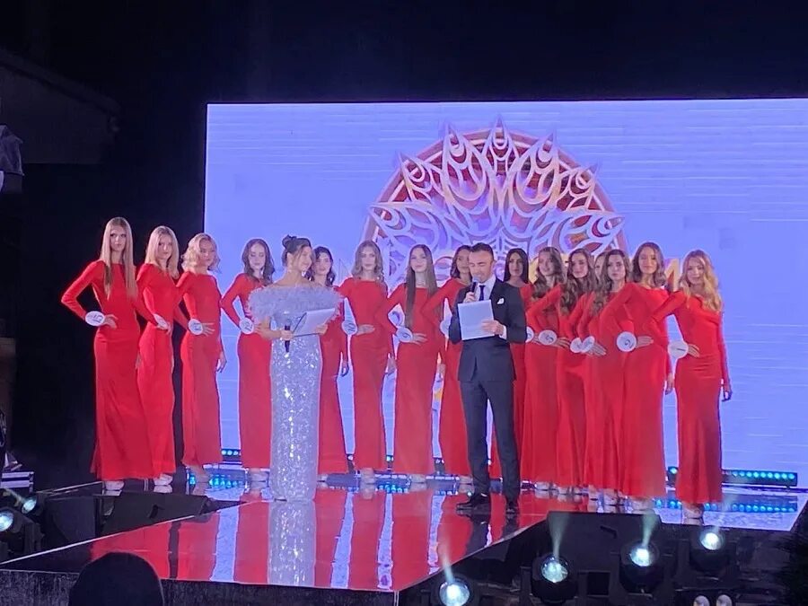 2016 орёл. открытый кастинг мисс россия афимолл. жюри конкурса красоты. победительница мисс офис 2021 года.