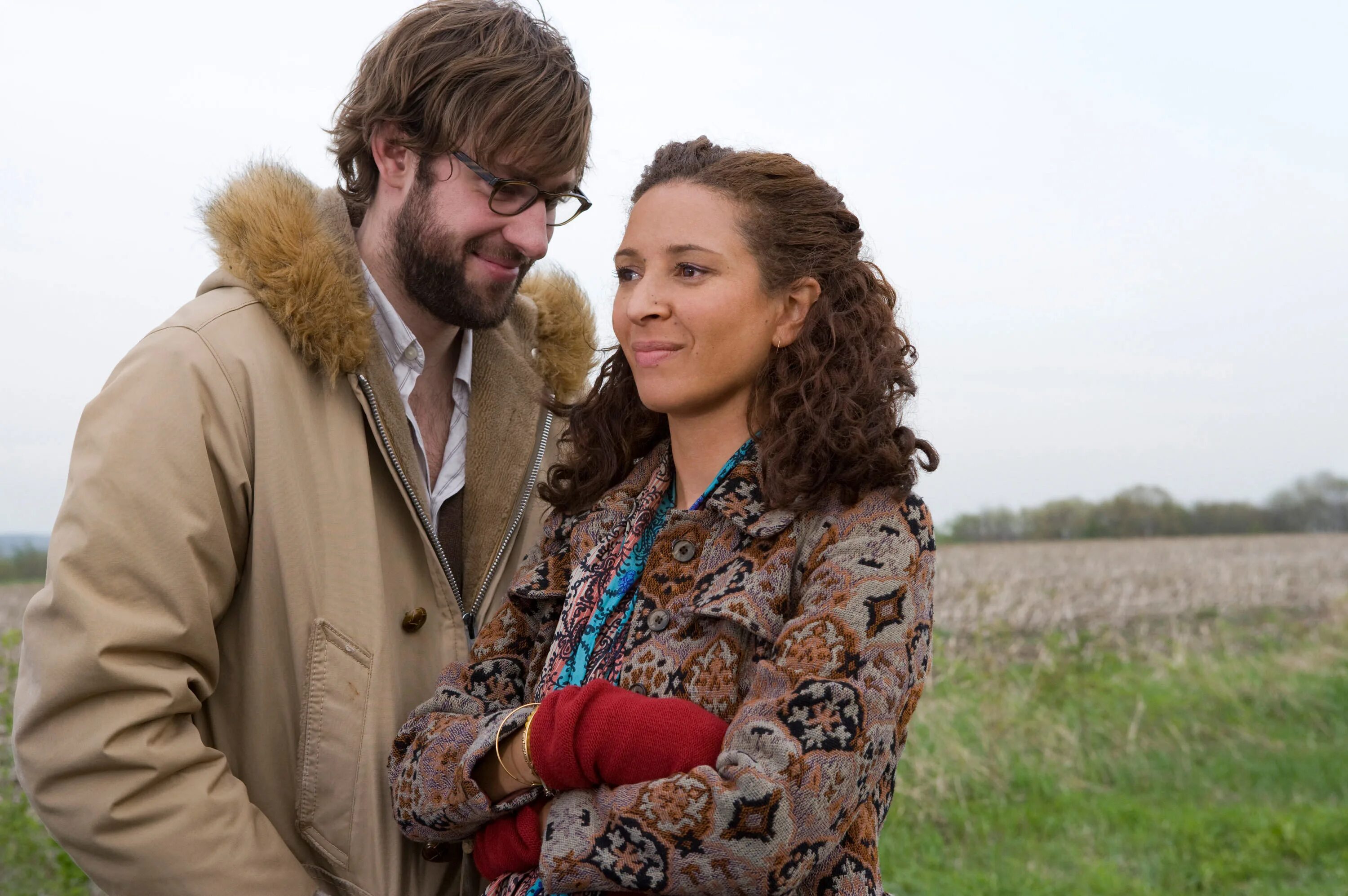 В пути (away we go), 2009. В пути 2009 джон красински. Away фильм. Away we go. Фильм путь.