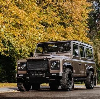 Range rover defender