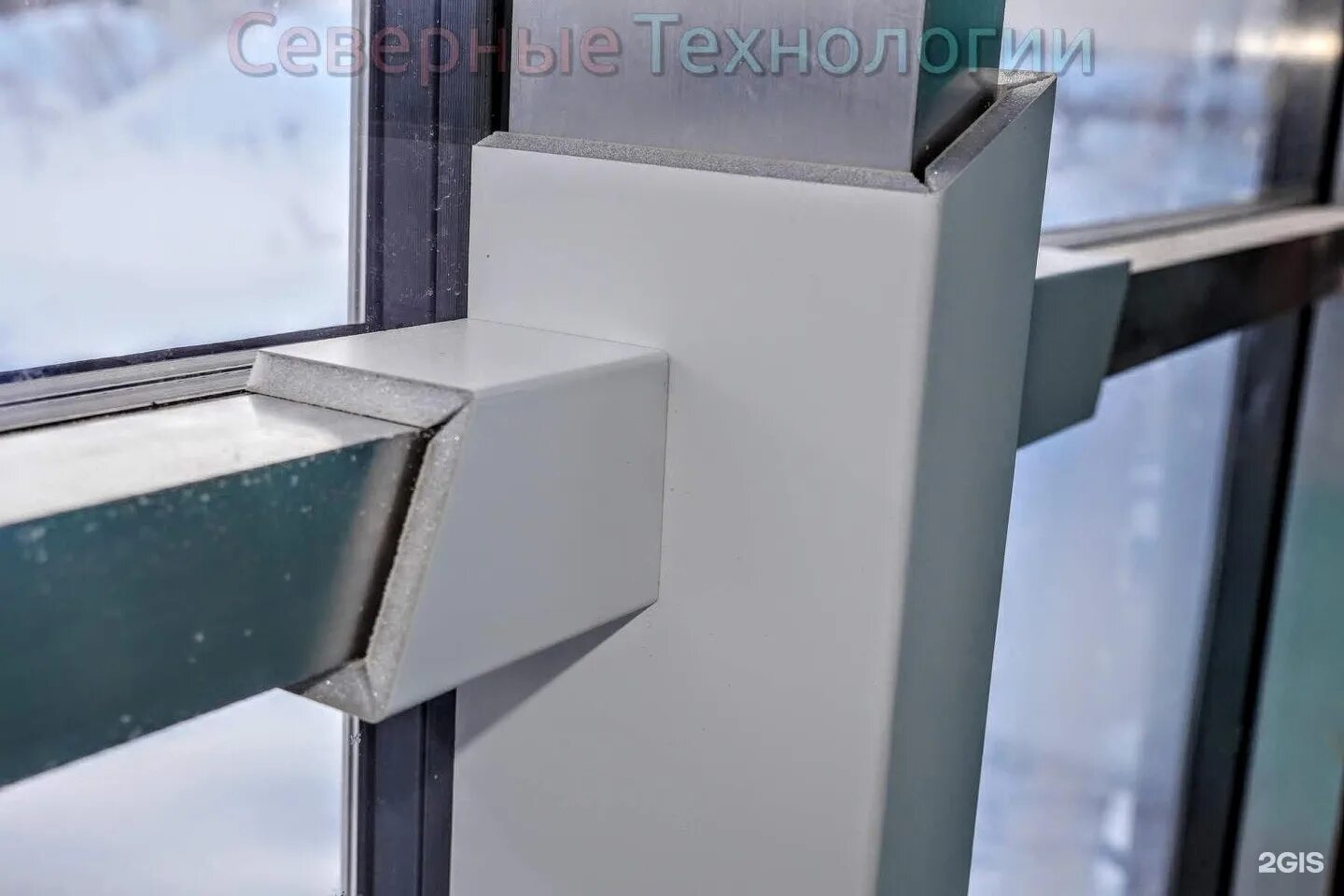 Короб для утепления алюминиевого профиля. Термокороба на алюминиевый профиль. Термокороба из сэндвич панелей. Термокороб для алюминиевого профиля. Термокороба из сэндвич панелей.