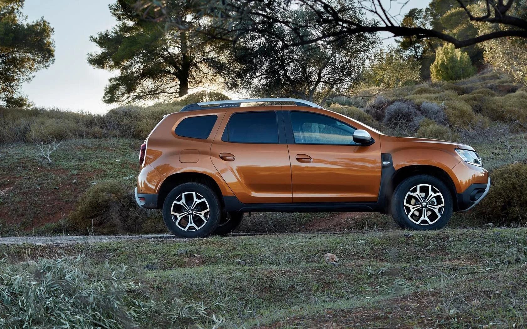 Дастер 2.0 характеристики. Renault Duster 2. Рено Дастер 2021. Renault Duster New. Новый Рено Дастер 2.