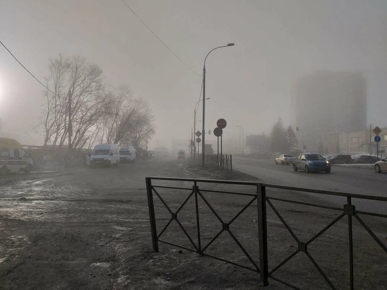 Погода в бердске. Бердск туман. Ночной Бердск. Туман накрыл. Туман и заморозки.