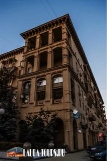 Кутузовский дом 22