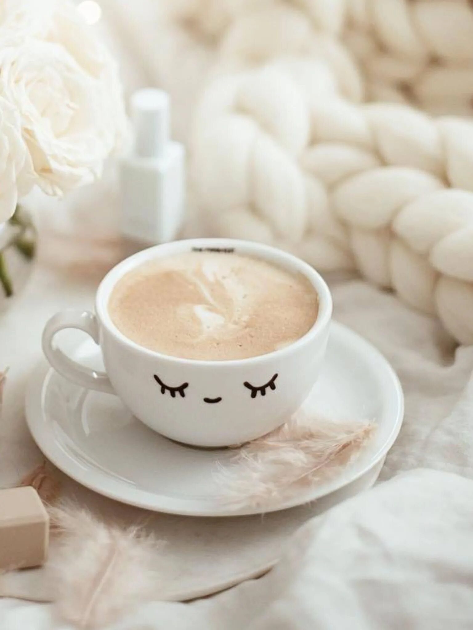Утро кофе. Доброе утро кофе. Чашка кофе. С добрым утром кофе. Доброе мягкое нежное